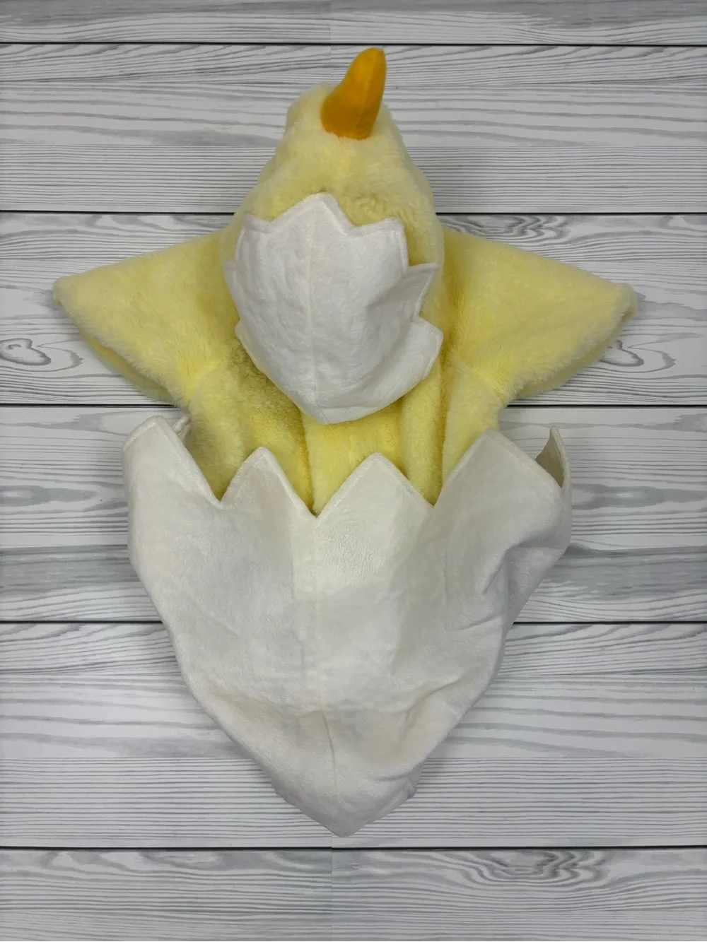 Pottery Barn Kids Baby Egg Chick hatchling Halloween costume size 6-12 months